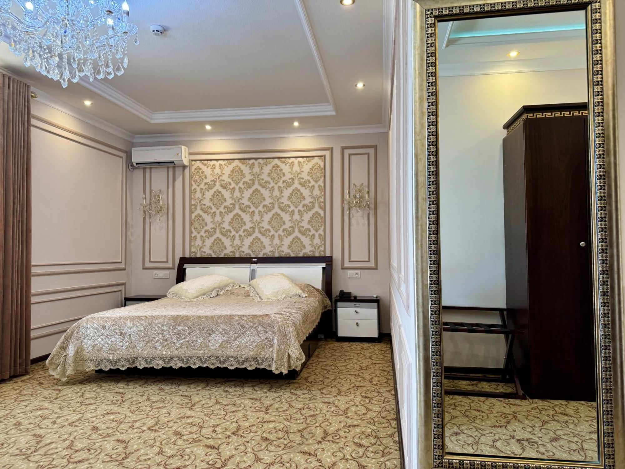 Emirhan Hotel Самарканд Екстериор снимка